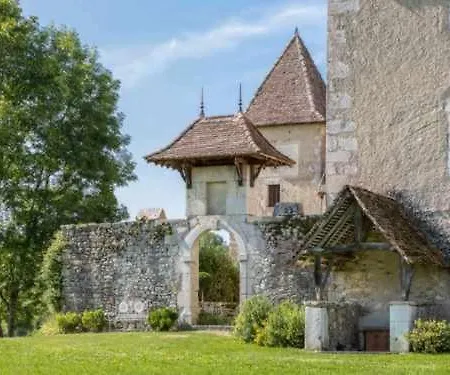 Couette-café Château Beyrin Traize