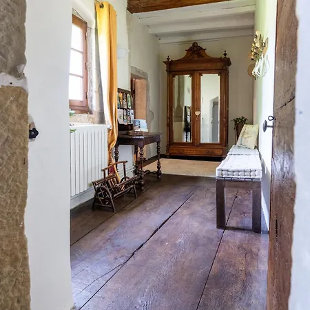 Château Beyrin Couette-café 4*