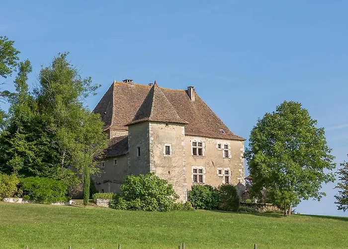 Couette-café Château Beyrin 4*