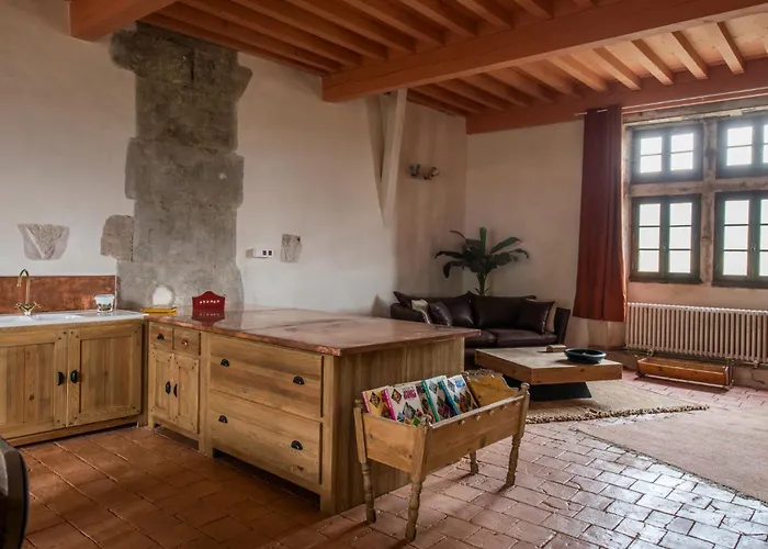 Couette-café Château Beyrin